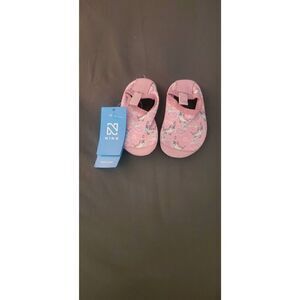 NWT NING KIDS WATER SHOES
